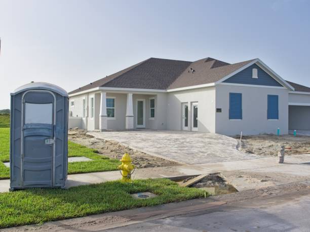 Best Portable bathroom rental  in Dresden, OH