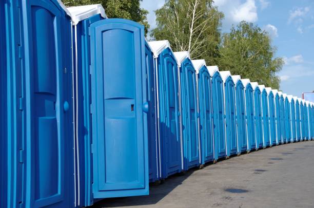 Portable Toilet Options We Offer in Dresden, OH